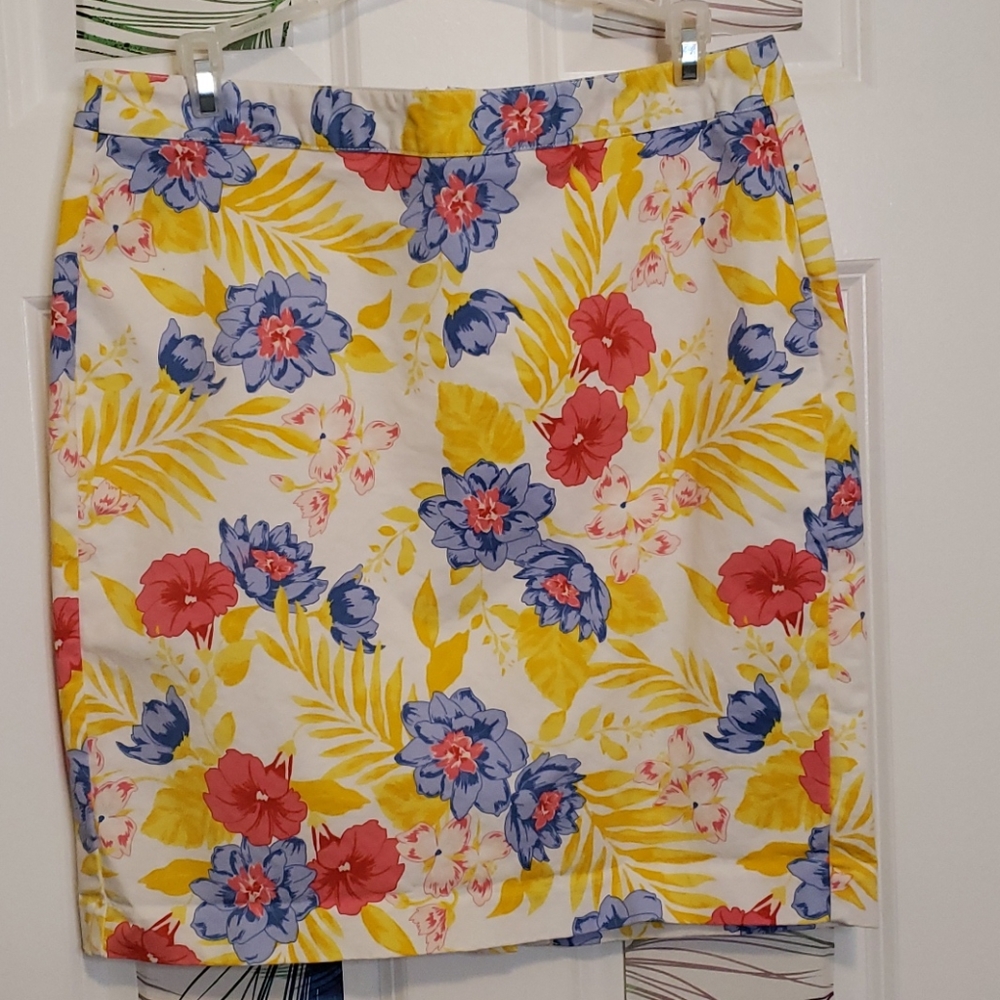 Old Navy Floral Skirt